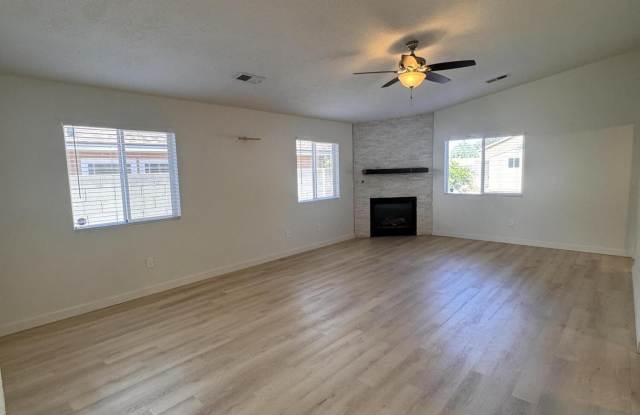 11601 Medicine Bow Place SE Gallery 3