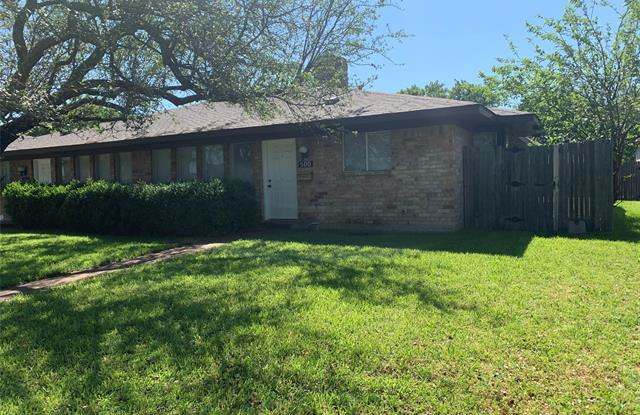 500 Towne House Lane - 500 Towne House Lane, Richardson, TX 75081