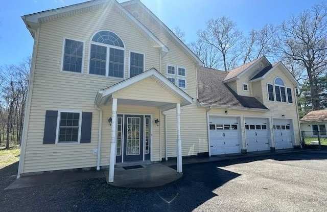 1055 Bruynswick Road photos photos