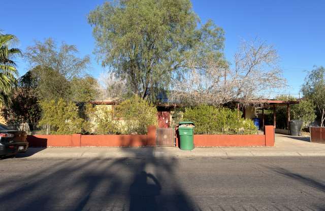 427 S Nevada Way Gallery 1