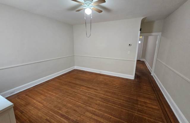 2 Bedroom 1 Bathroom in Belair-Edison Gallery 4