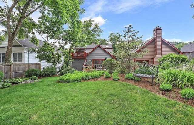 49 Indian Harbor Drive Gallery 3
