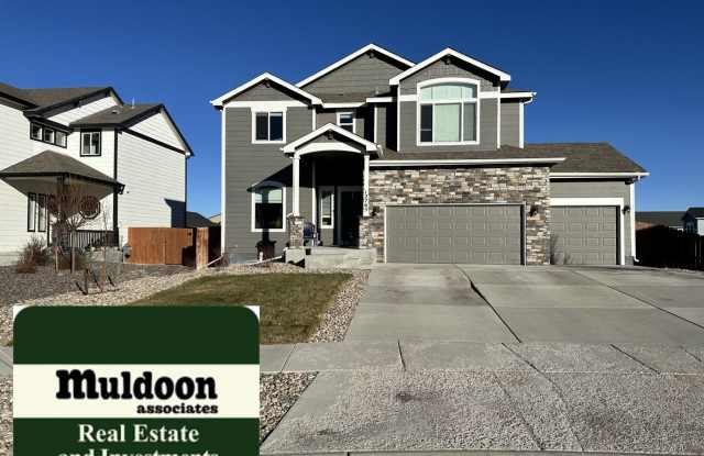 Spacious 5 bed in 80831 waiting for you! photos photos