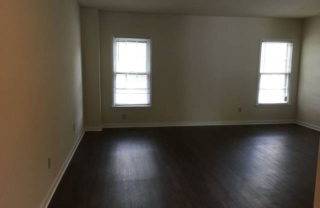 6173 Bushmills Street Gallery 3