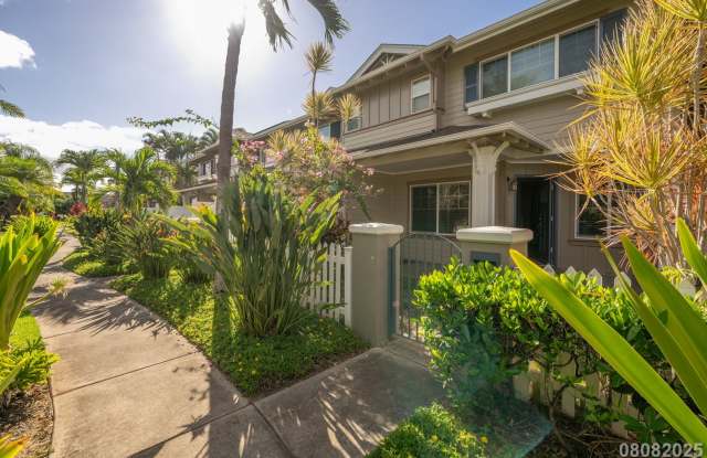 $3600 | 3br/2.5ba Townhome in Fairway's Edge photos photos