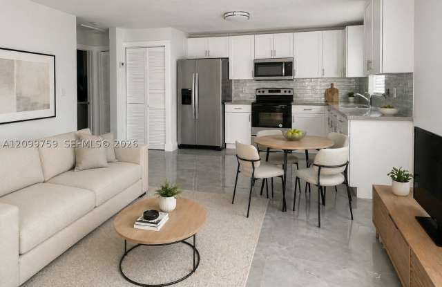 4281 Riverside Dr Gallery 2