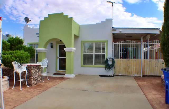 Gorgeous Home in a Quiet Northeast Neighborhood — Move-In Ready! Gallery 1