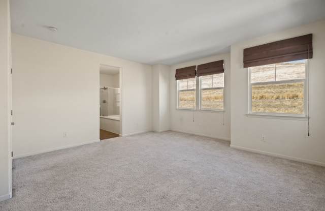 7066 Goldenspur Loop photos photos