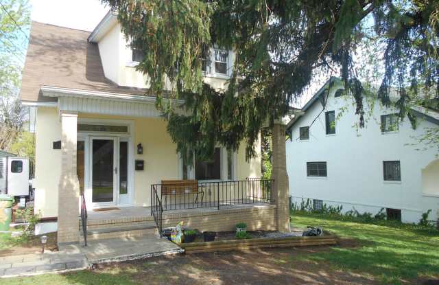 4112 HAMILTON AVENUE Gallery 2