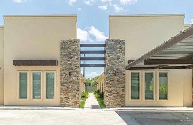 1210 Upas Drive unit: 2 photos photos