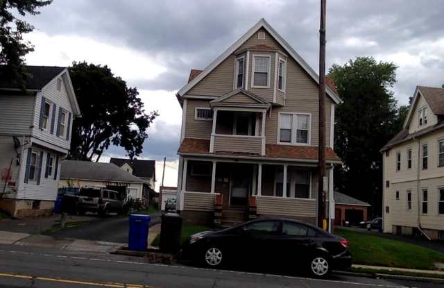 1812 Broad Street Gallery 4