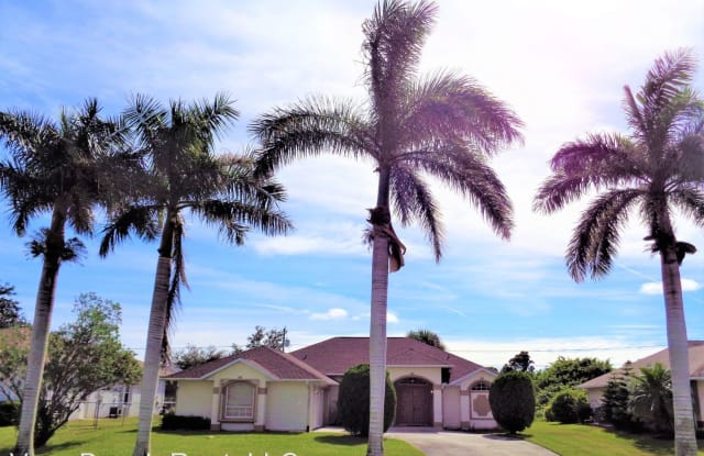 1036 Landsdowne Drive - 1036 Landsdowne Drive, Sebastian, FL 32958