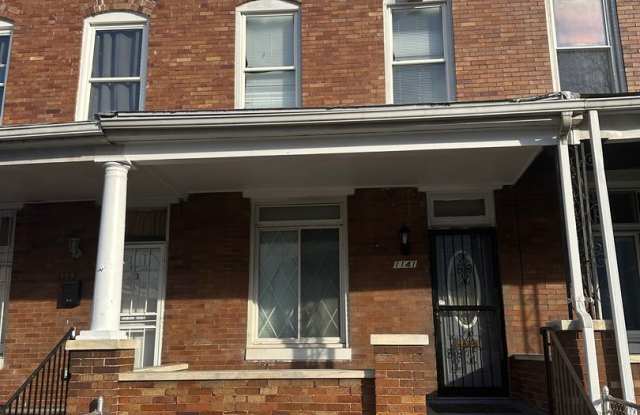 Spacious Rooms! Finished Basement! W/D Hook-Up!! Available Now! photos photos Spacious Rooms! Finished Basement! W/D Hook-Up!! Available Now! photos photos