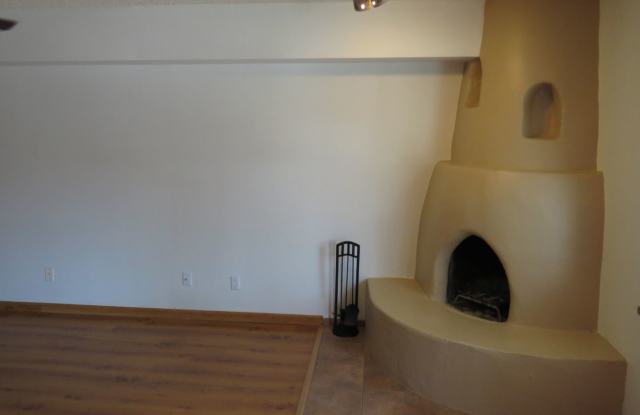 1523 Avenida De Las Americas Gallery 3