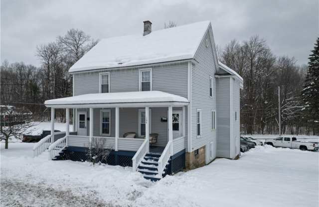 102 N Helmer Avenue photos photos