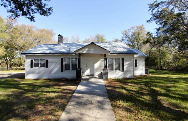 820 Mayo Trail Gallery 1