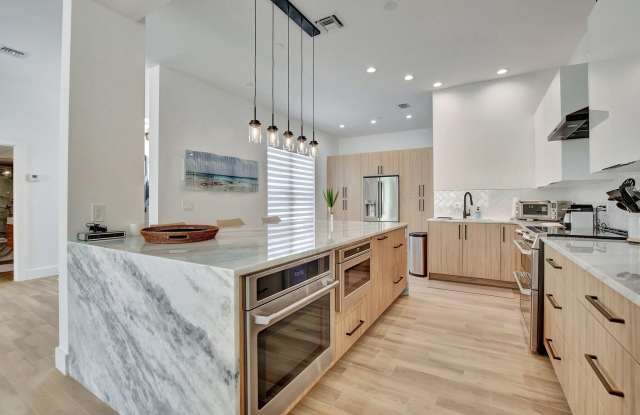 7477 CAMPO FLORIDO photos photos
