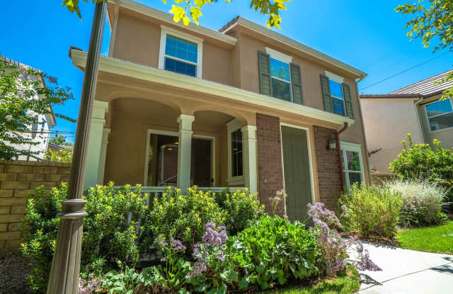 West Creek 3 Bedroom Rental Home in Valencia. photos photos