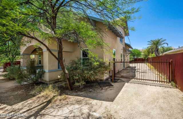 527 N Jacobus Avenue Gallery 3