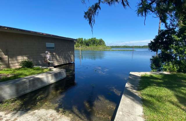 Lake Rousseau Fishing Paradise: The Ultimate Turnkey Retreat photos photos
