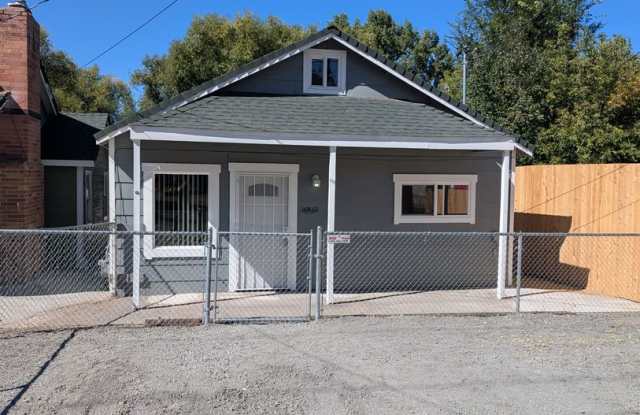 2 Bedroom 1 Bath House photos photos