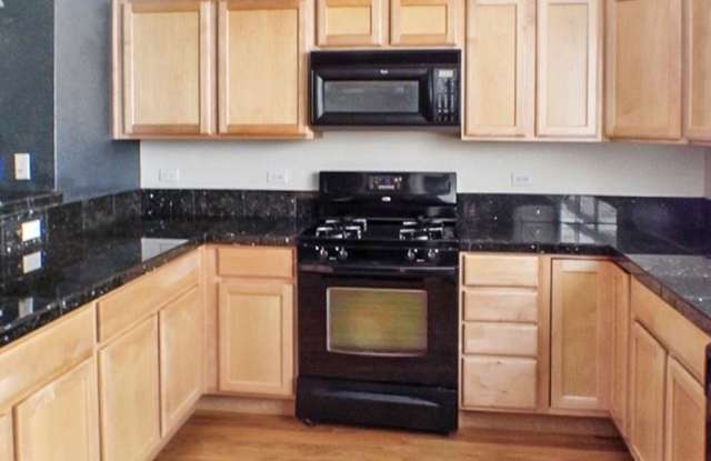 472 S Reed Ct Gallery 3
