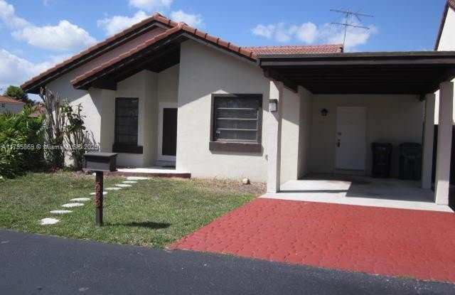 8853 SW 112 PL photos photos