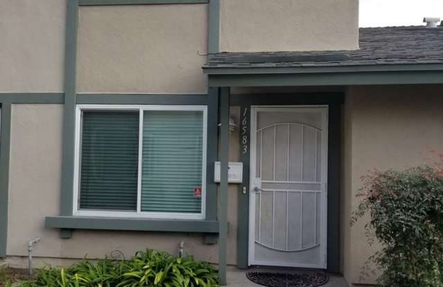 HUNTINGTON BEACH - 16583 Pescado Lane, Huntington Beach, CA 92649
