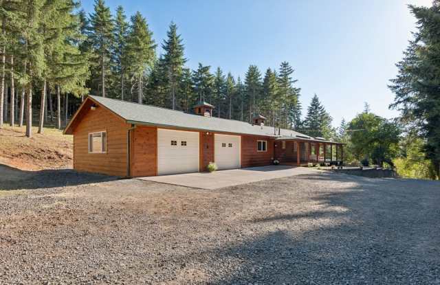 Charming 3BR House in Cottage Grove photos photos