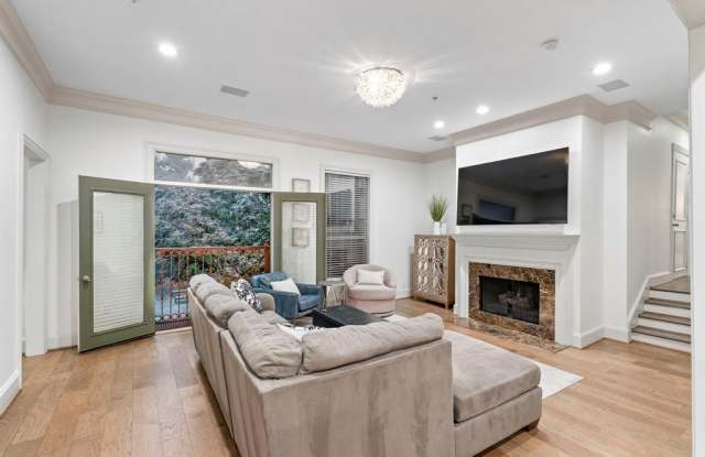 2885 Woodside Street - 2885 Woodside Street, Dallas, TX 75204