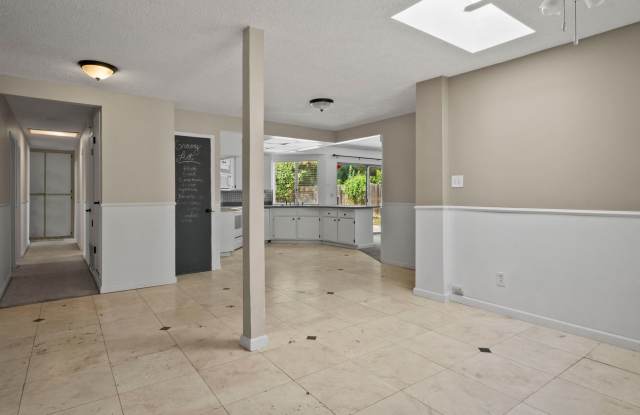 Spacious 4-Bedroom North Vacaville Home with Large Backyard Gallery 4