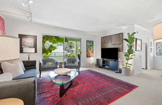 1501 Ptarmigan Dr Apt 1C Gallery 2