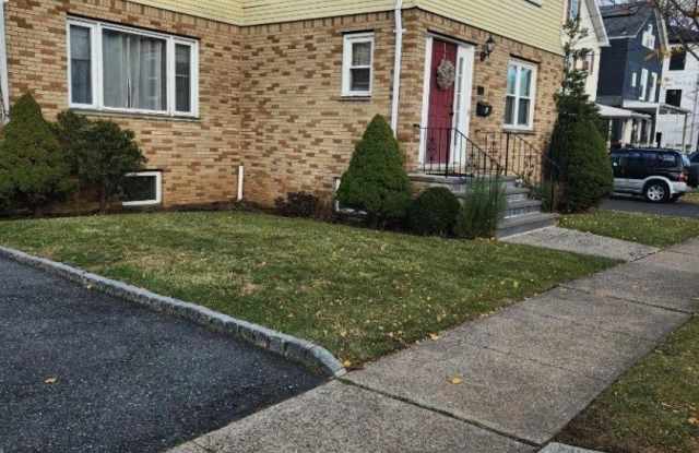 17 Maple St - 17 Maple Street, Bloomfield, NJ 07003