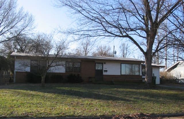 1036 E Morningside St - 1036 East Morningside Street, Springfield, MO 65807