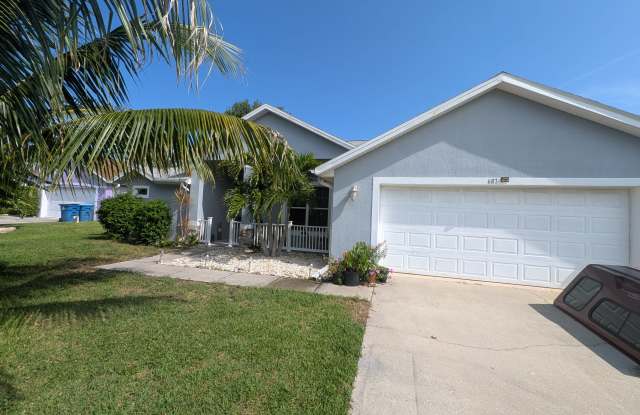687 Americana Blvd Nw photos photos
