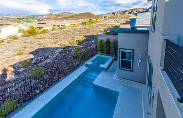 Luxury, Gated Community, Henderson Home With Pool And Spa Gallery 1