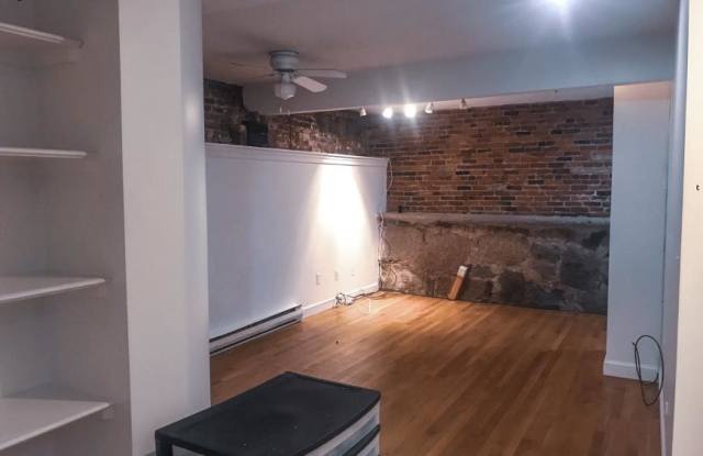 11 Cleveland Pl. photos photos
