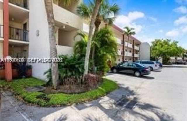 9220 S Hollybrook Lake Dr Gallery 4