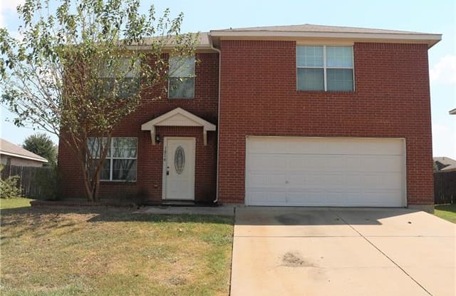 1014 Dove Trail - 1014 Dove Trail, Arlington, TX 76002