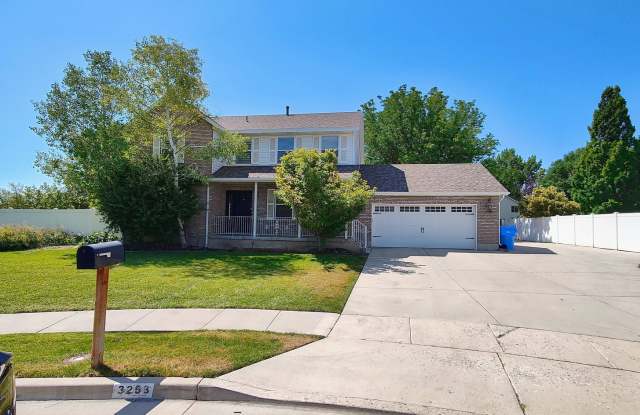 Beautiful 5 Bd 3.5 Ba Home w/Mother-In-Law Apt photos photos