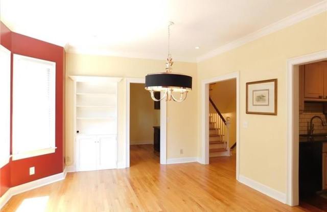 3873 Roswell Road NE Gallery 4