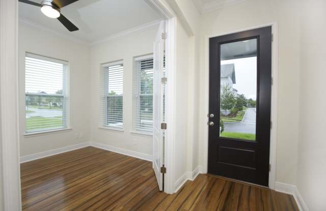 8140 Mistral Drive Gallery 2