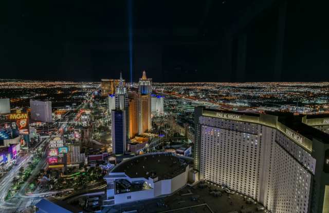 Waldorf Astoria Las Vegas- 1 bed .5 bath on the 39th floor! photos photos