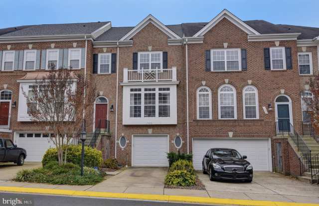 1993 LOGAN MANOR DRIVE Gallery 2