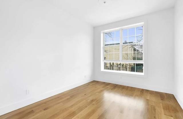 225 Howard Ave # 2BA photos photos