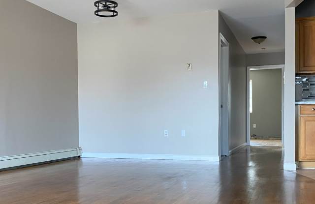 3235 Philip Avenue - 3235 Philip Avenue, Bronx, NY 10465