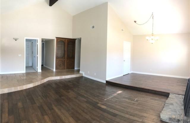 954 Carnation Avenue Gallery 3