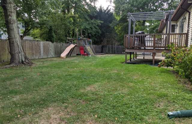 1304 Franklin Avenue photos photos