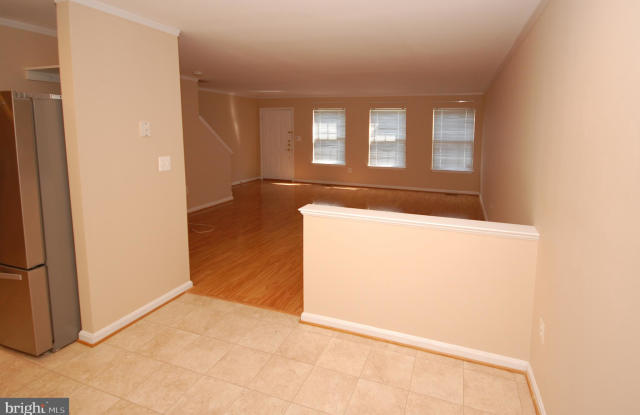 8906 ROYAL ASTOR WAY Gallery 4
