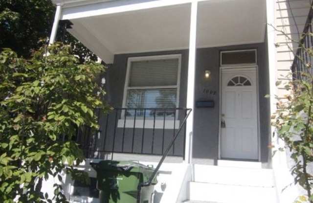 1006 W 41st St - 1006 West 41st Street, Baltimore, MD 21211